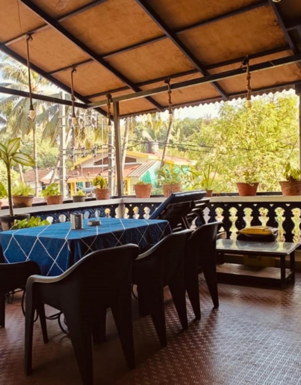Villa Curlies Blue House Anjuna Exterior foto