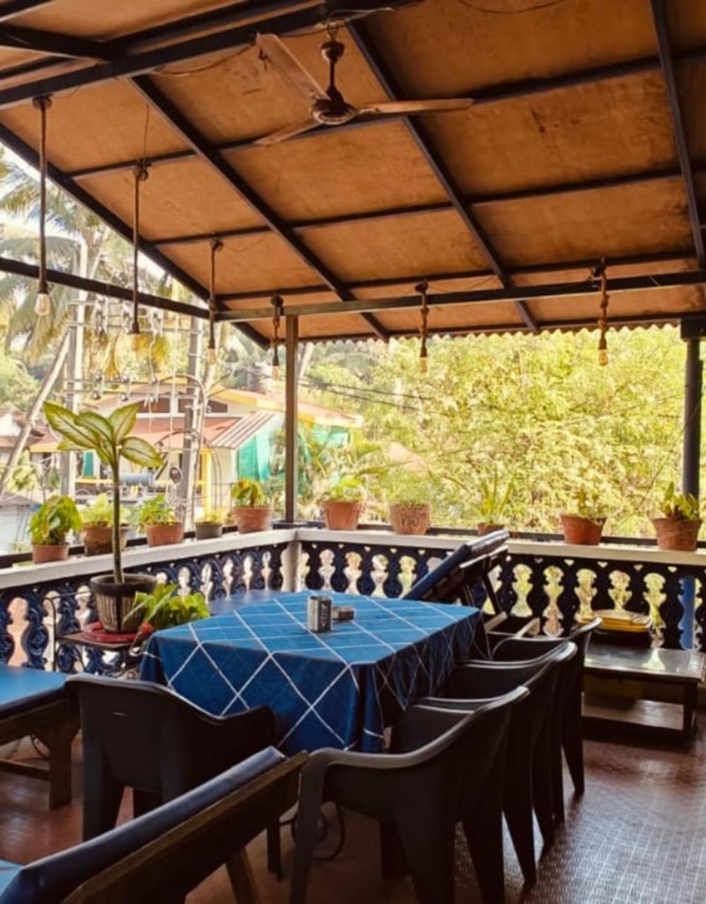 Villa Curlies Blue House Anjuna Exterior foto
